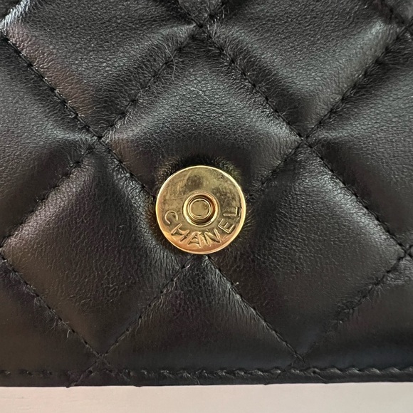 Authentic black Chanel bag - Picture 5 of 9